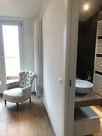 Remarkable 4-bed Villa in Bellano