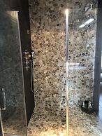 Remarkable 4-bed Villa in Bellano