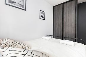 Riverside Deluxe Apartment by Renters