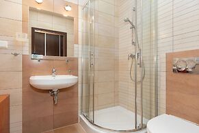 Apartments Aquarius by Renters