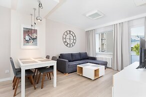 Port View Apartment by Renters