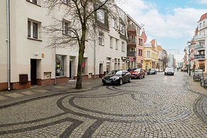 Stylish Apartment in Center by Renters