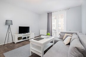 Apartments Dworcowa by Renters