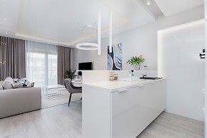 Gardenia Seaside 2 Apartments by Renters