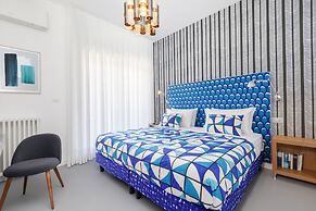 Luxury Design Home & Jacuzzi in Heart of Sorrento