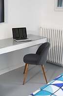 Luxury Design Home & Jacuzzi in Heart of Sorrento