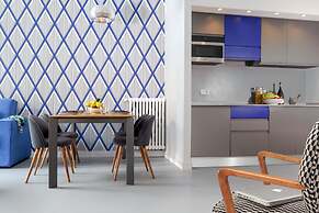 Luxury Design Home & Jacuzzi in Heart of Sorrento