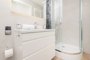 Apartment Batorego Gdynia by Renters