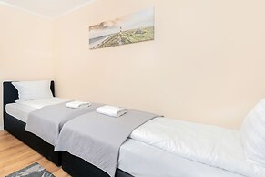 Apartment Batorego Gdynia by Renters