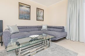 Apartment Batorego Gdynia by Renters