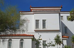 Villa Supreme