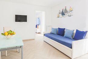 SeaView Sorrento Apartment by the sea with terrace