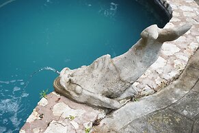 Pulse Suites at Villa Ronai