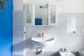 Lovely Studio on the Lake