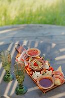 Green Land Bubble Glamping By Mint