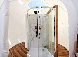 Green Land Bubble Glamping By Mint