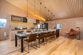 Foxwood B by H2 Life