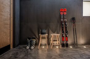 Foxwood B by H2 Life