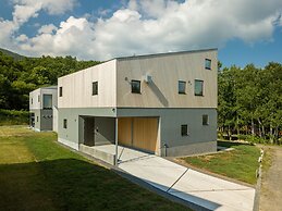 Foxwood B by H2 Life