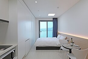 Sotasuite Sokcho World Sky