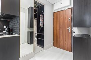 Apartments Grunwaldzka 49 by Renters