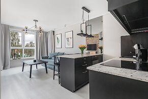 Apartments Grunwaldzka 49 by Renters