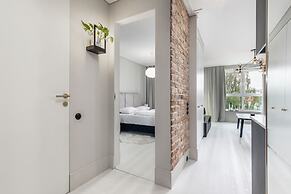 Apartments Grunwaldzka 49 by Renters
