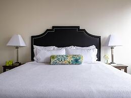 CozySuites | TWO Lovely 2BR 2BA Condo