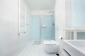 Apartments Five Seas by Renters