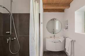 Pool & Sauna Villa Gizela