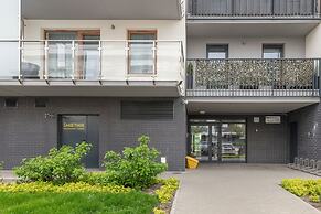 Amber Estate III Apartments by Renters