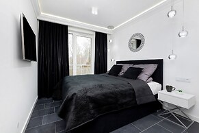 Sunny Terraces Apartments by Renters
