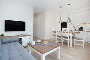 Sunny Terraces Apartments by Renters