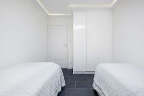 Sunny Terraces Apartments by Renters