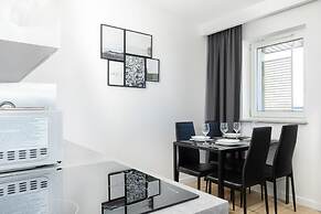 Sunny Terraces Apartments by Renters