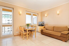 Apartments Spacerowa 2 by Renters