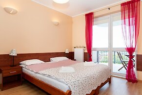 Apartments Spacerowa 2 by Renters