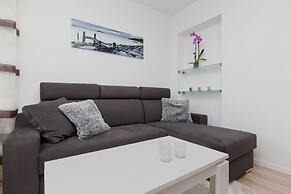 Riverside Apartments by Renters