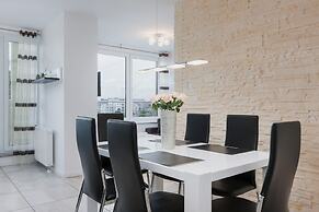 Riverside Apartments by Renters