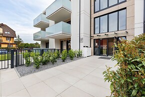 Sunny Rewal Apartments by Renters