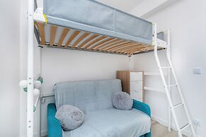 Sunny Rewal Apartments by Renters