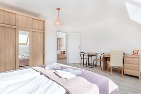 Deluxe Apartments Turystyczna by Renters