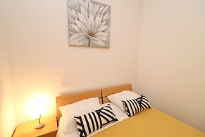 Apartments K & N