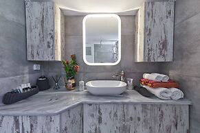 Harmony Vale- Anavissos