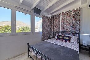 Harmony Vale- Anavissos