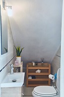 Harmony Vale- Anavissos