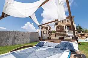 Armonia Seaside Villas