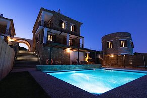 Armonia Seaside Villas