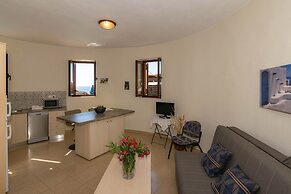 Armonia Seaside Villas