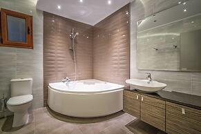 Armonia Seaside Villas